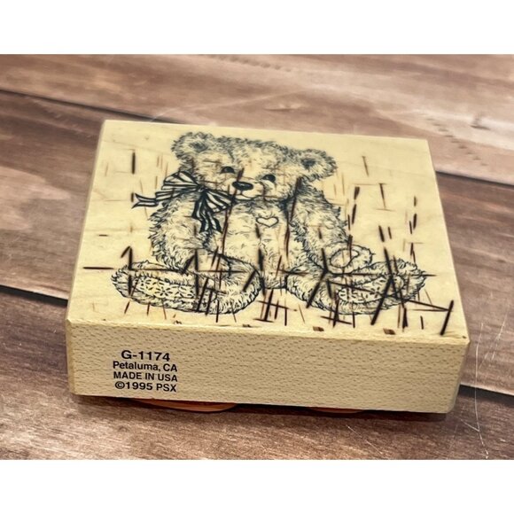 Vintage PSX G-1174 1995 Wood Mounted Rubber Stamp Teddy Bear With Bow & Heart - Picture 1 of 4